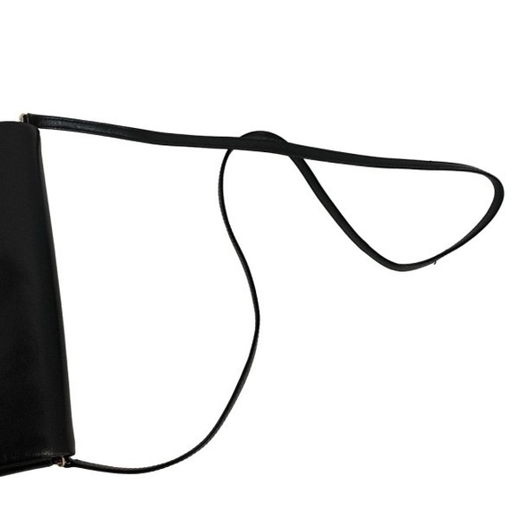 GIVENCHY vintage Sacs Black Leather Convertible Crossbody / Clutch bag - Picture 8 of 8